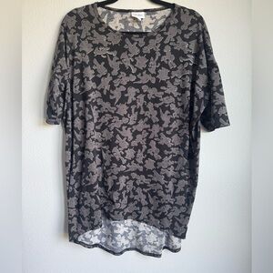 LuLaRoe Black and Gray Patterned Tee